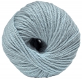 Pastel blue - 100% Baby Alpaca - Medium - 50 gr./ 109 yd.